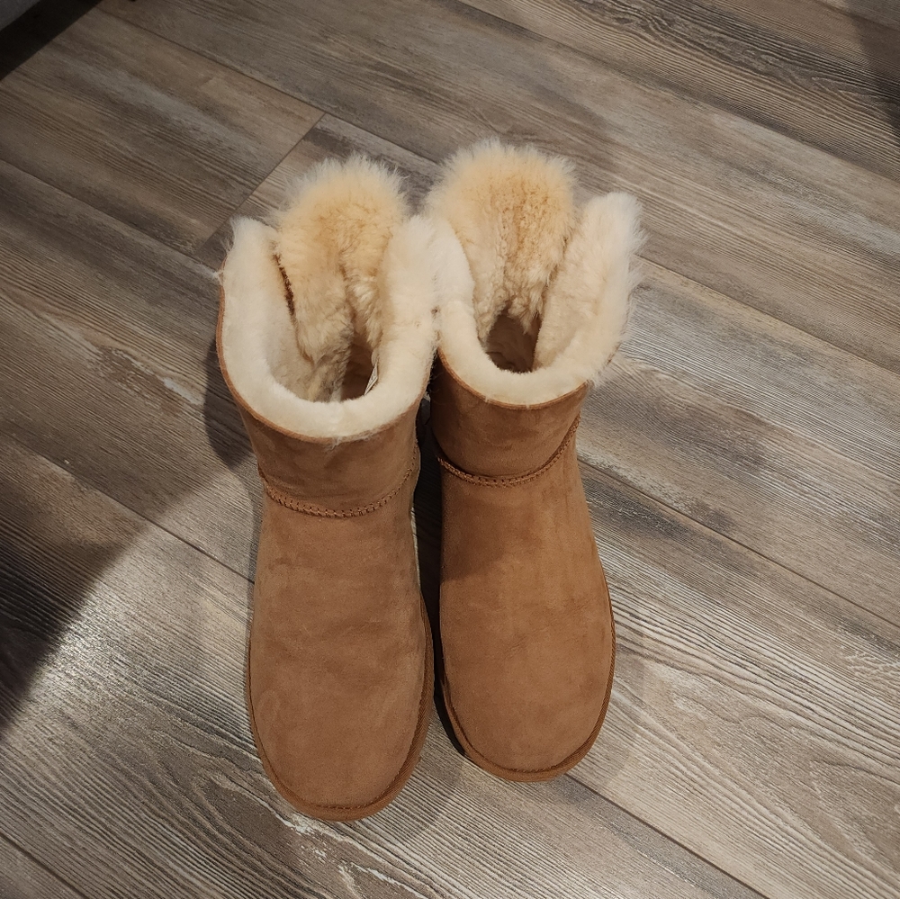 UGG Mini Bailey Bow II - Picture 6 of 6